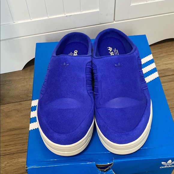 adidas Shoes - Adidas NIB Rivalry mule 8